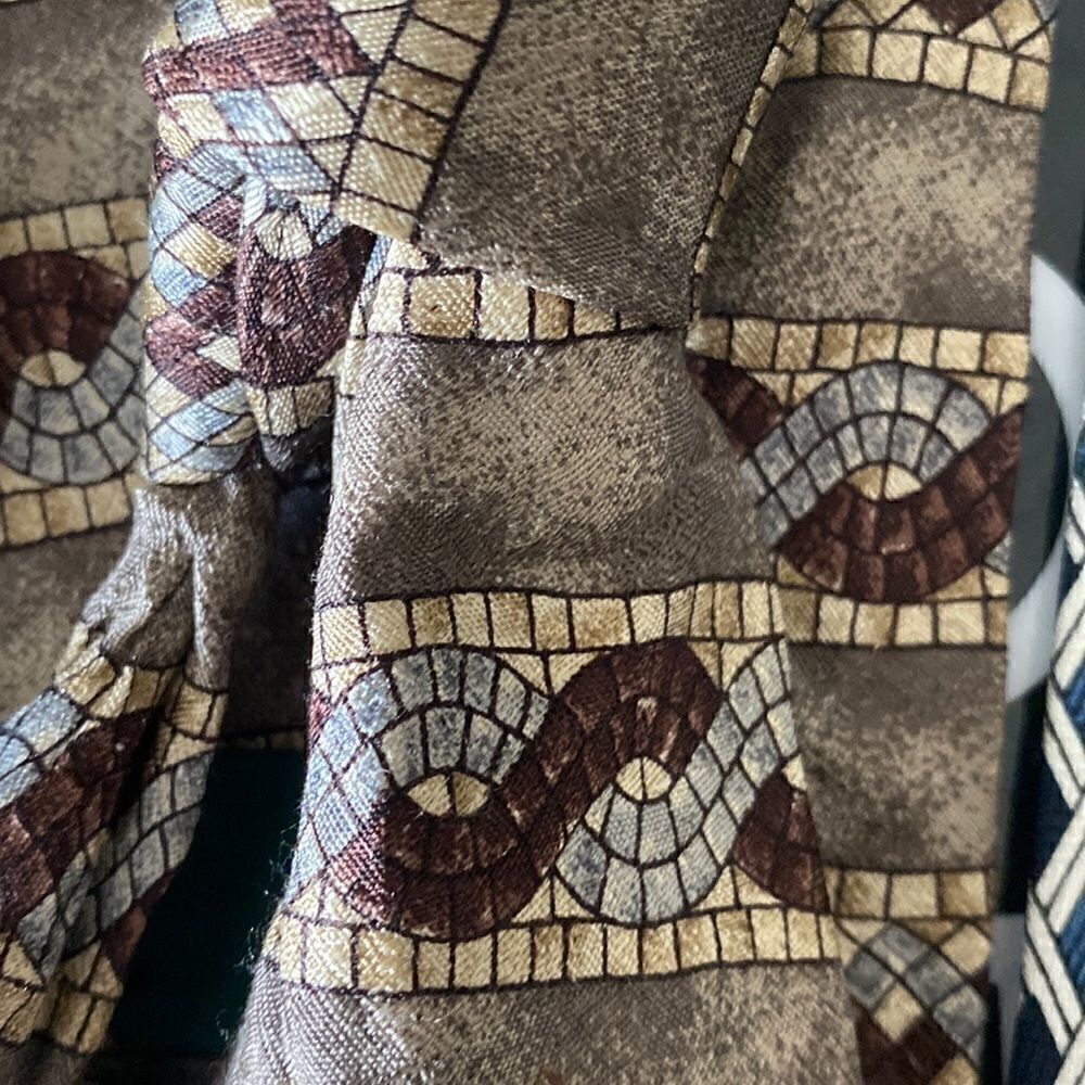 Bundle of 3 Neckties  - Picture 3 of 6